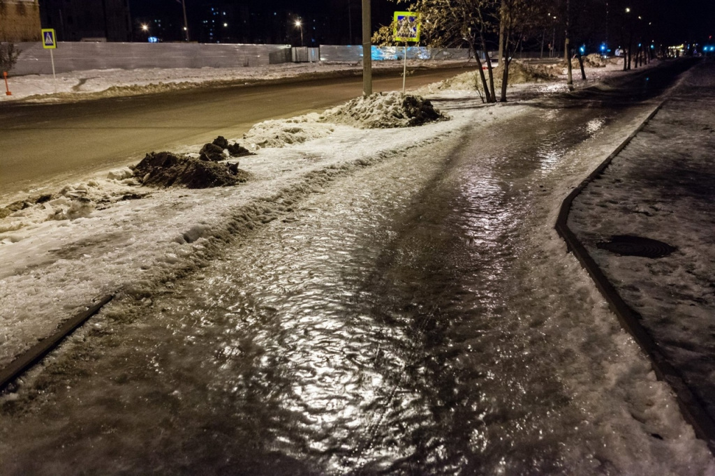 лед тротуар 2.jpg